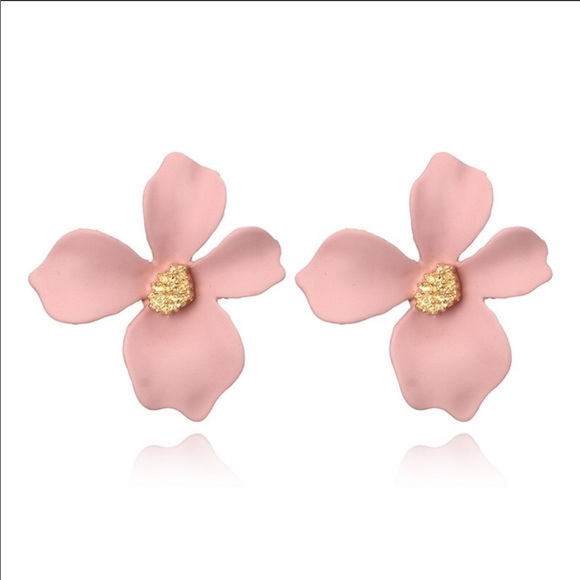 BOHO stud flower earrings!! - Picture 2 of 2